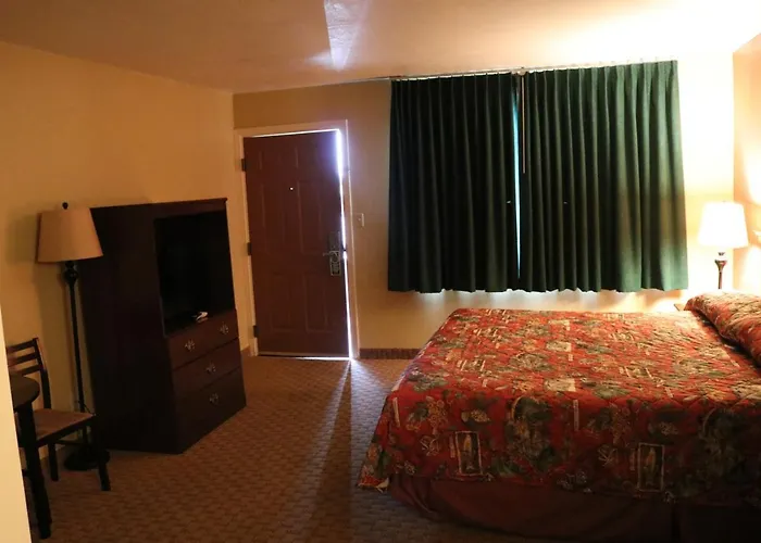Lake View Lodge